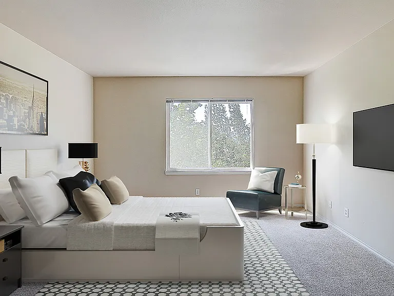 Park Hill at Issaquah — Photo 9