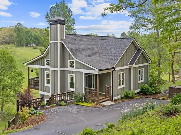 203 Evergreen Rd, Hiawassee, GA 30546