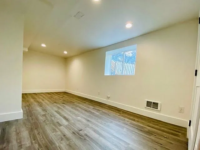 508 Holter St #B — Photo 8