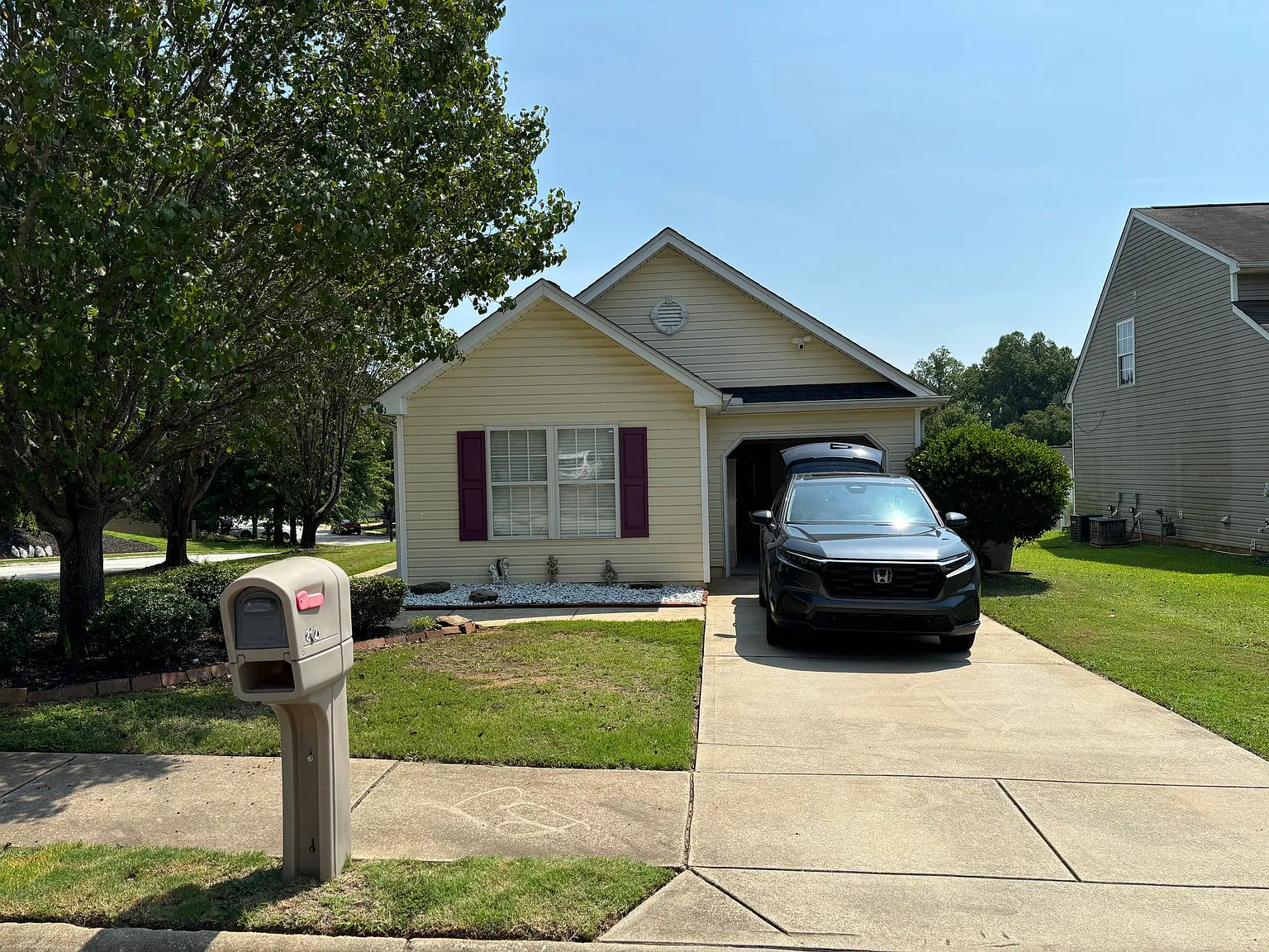 Glenlea Ln 3 bedroom 2 bath house — Photo 2