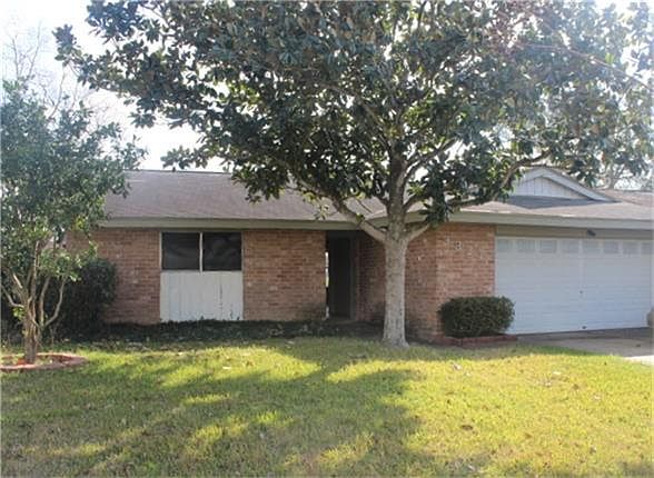 1st image of 3327 Fern Rock Dr