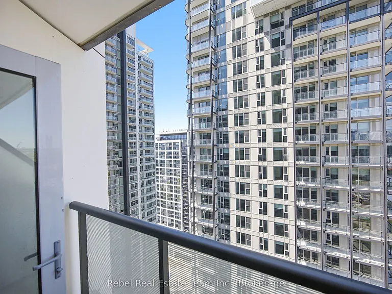 50 Ordnance St #2304 — Photo 11