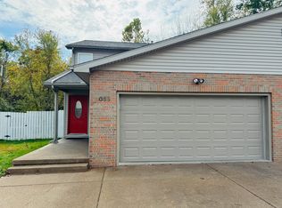 8055 Alexandra Ln, Newburgh, IN