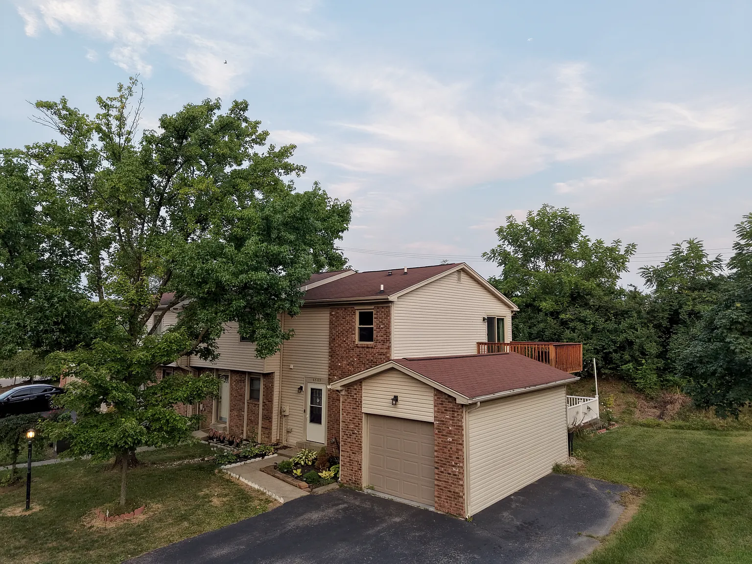 2 bed, 1.5 bath, 1603 sqft, $2,100 — Photo 3