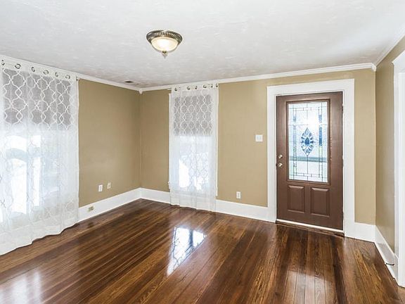 2nd image of 1137 Hiawassee Ave