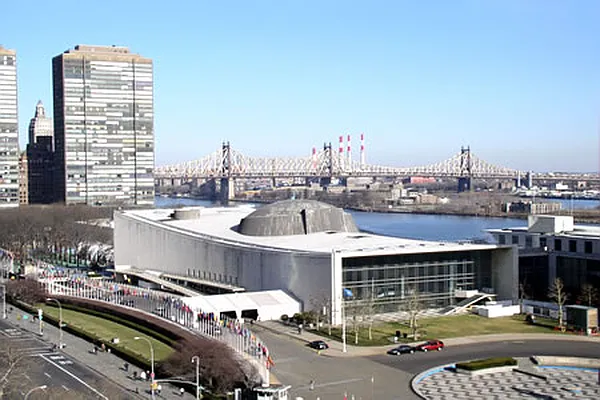 Sold by Steven Corcoran Real Estate | media 19