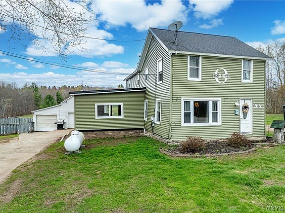 4th image of 266 Howard Rd