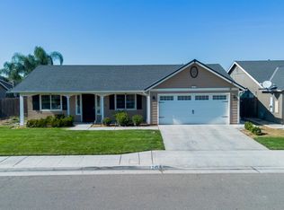 2457 N Milburn Ave, Fresno, CA 93722