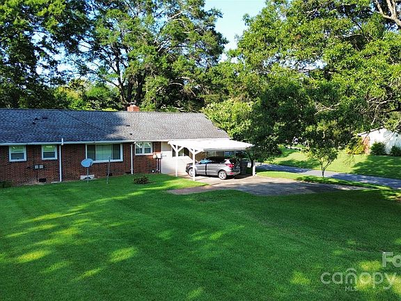 2nd image of 664 Allister Dr