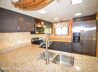 108 E Saltwood Pl, Jacksonville, NC 28540