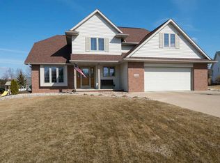 1430 W Breckenridge Ct, Appleton, WI 54914