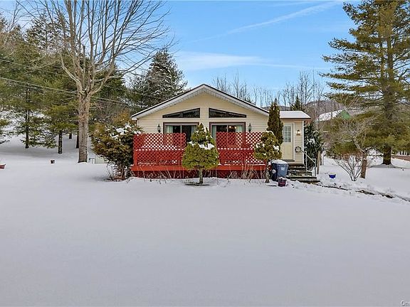 2nd image of 60 Grandview Acres Rd