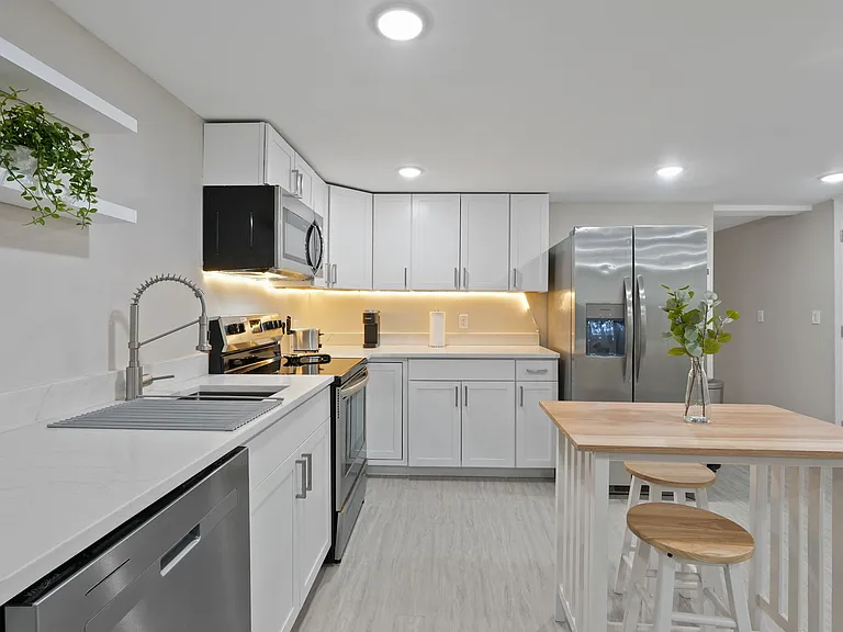 4922 Astor Placewashington Dc District — Photo 4