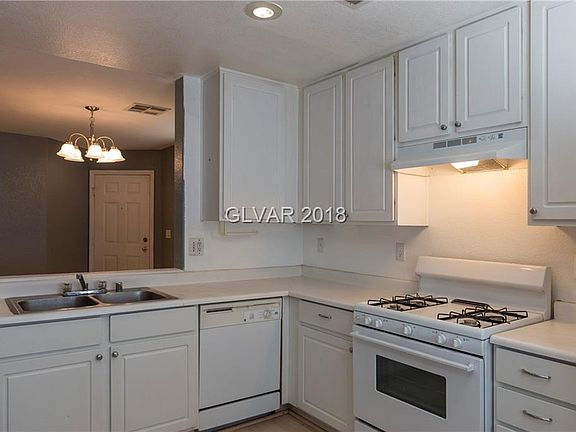 4th image of 3025 Sunset Harbor Ct