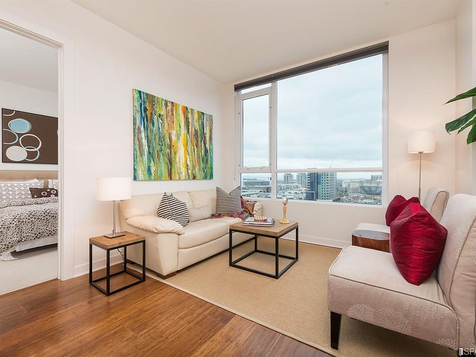 1st image of 300 Berry St Unit 1509