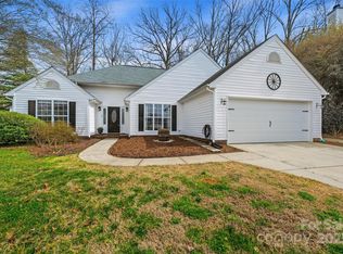 108 Pebble Creek Xing, Fort Mill, SC 29715