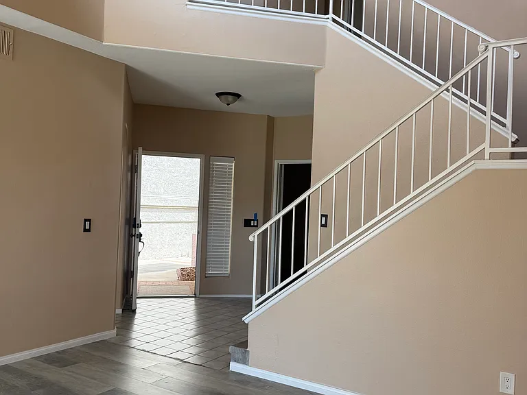 1438 Golfcrest Pl — Photo 31