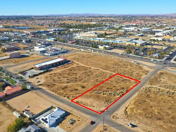 Sequoia St, Hesperia, CA 92345