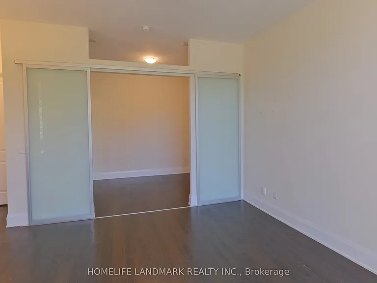100 Harrison Garden Blvd #L19 — Photo 7