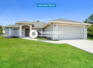 2608 23rd St SW, Lehigh Acres, FL 33976