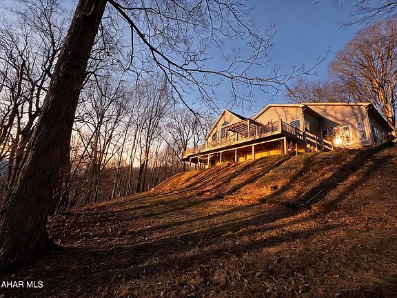 2nd image of 330 Dale Rd