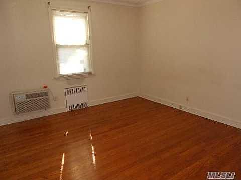 5th image of 75 Maine Ave