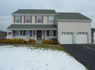 3 Mesa Ct, Oxford, NJ 07863