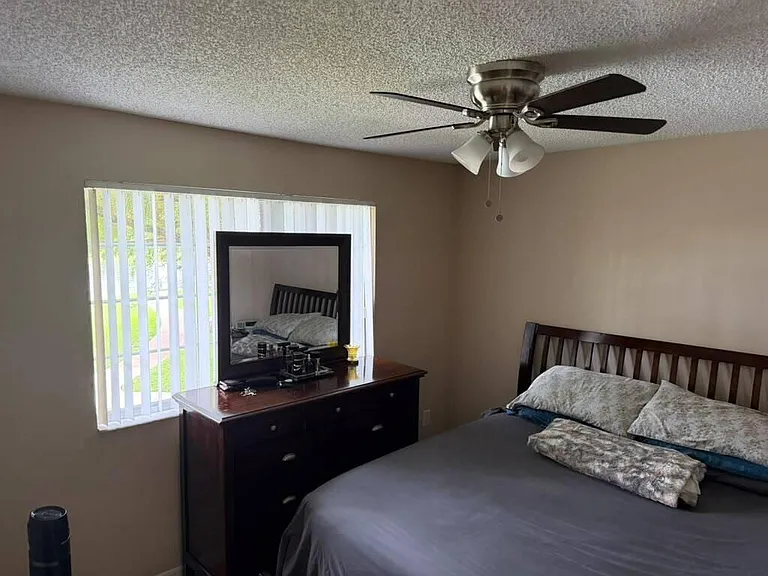 4163 N Haverhill Rd #1205 — Photo 13