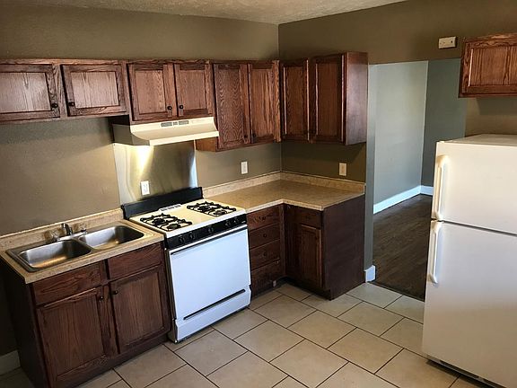 2nd image of 4133 S 27th St