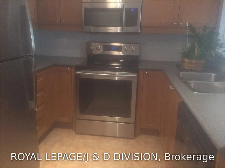 1801 Bayview Ave #102 — Photo 15