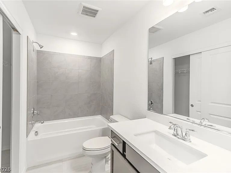 5733 Tioga Way — Photo 27