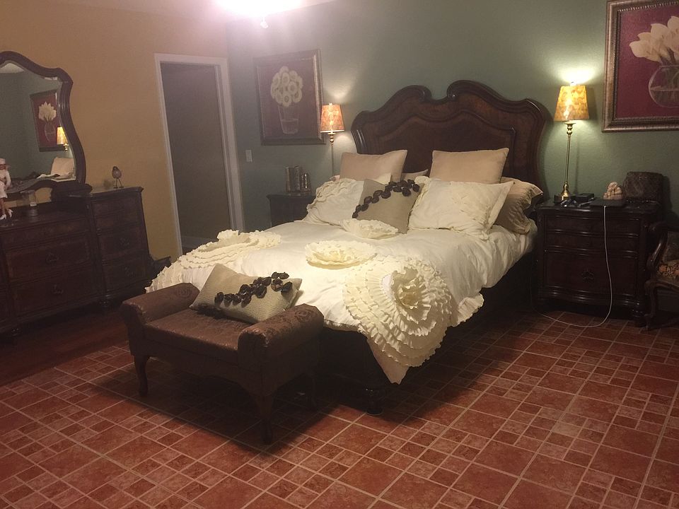 added sq footage to master