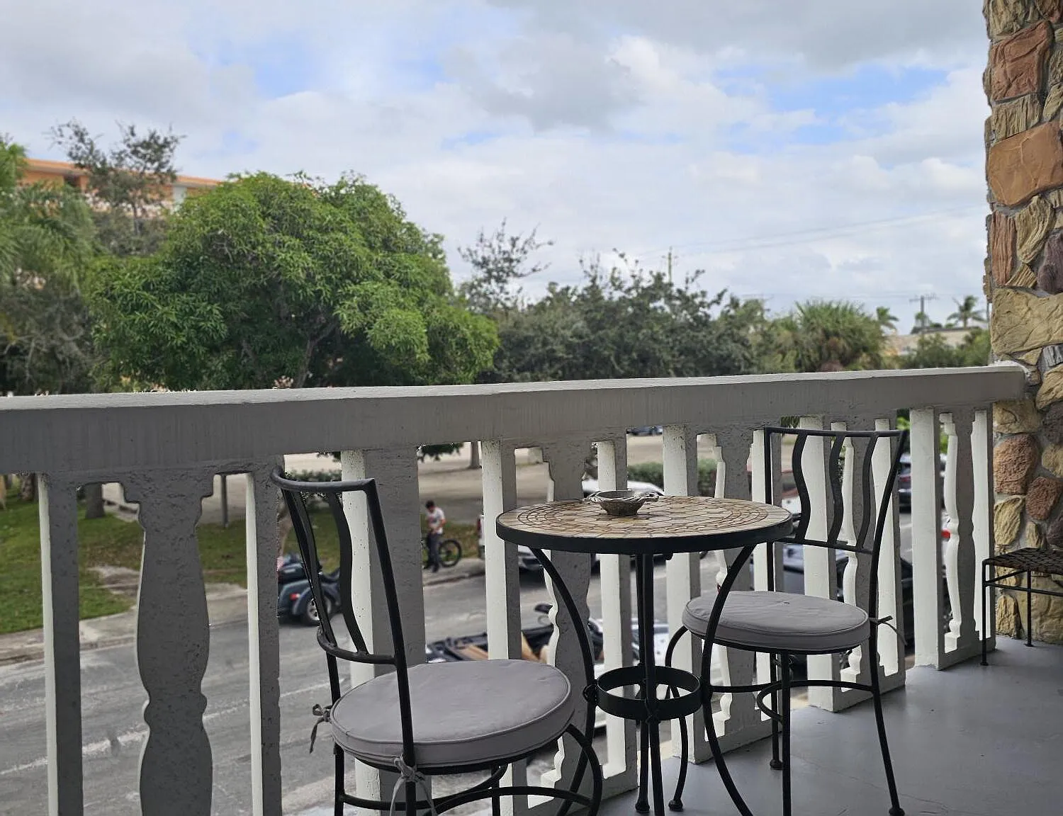 1 bed, 1.0 bath, 790 sqft, $1,600 — Photo 3