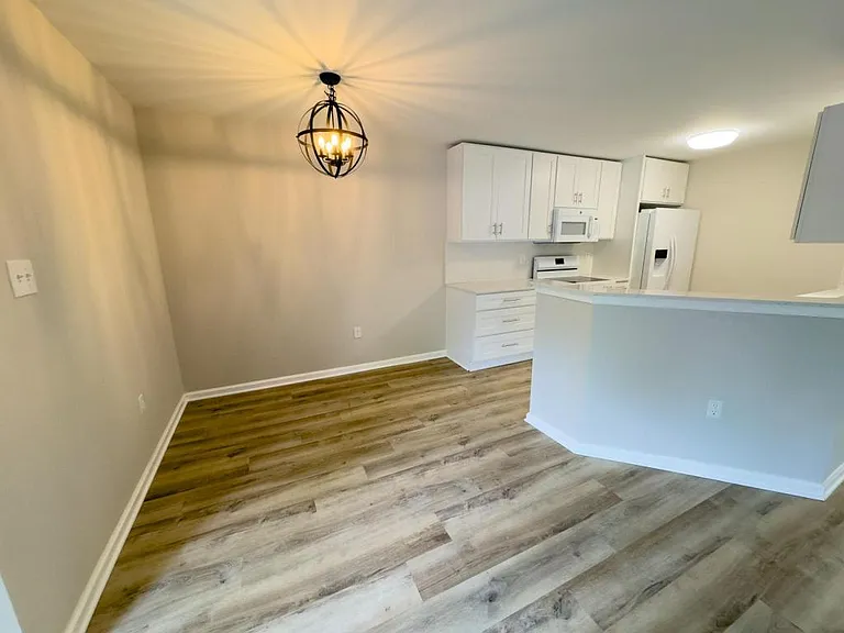 185 Lindfield Cir — Photo 7