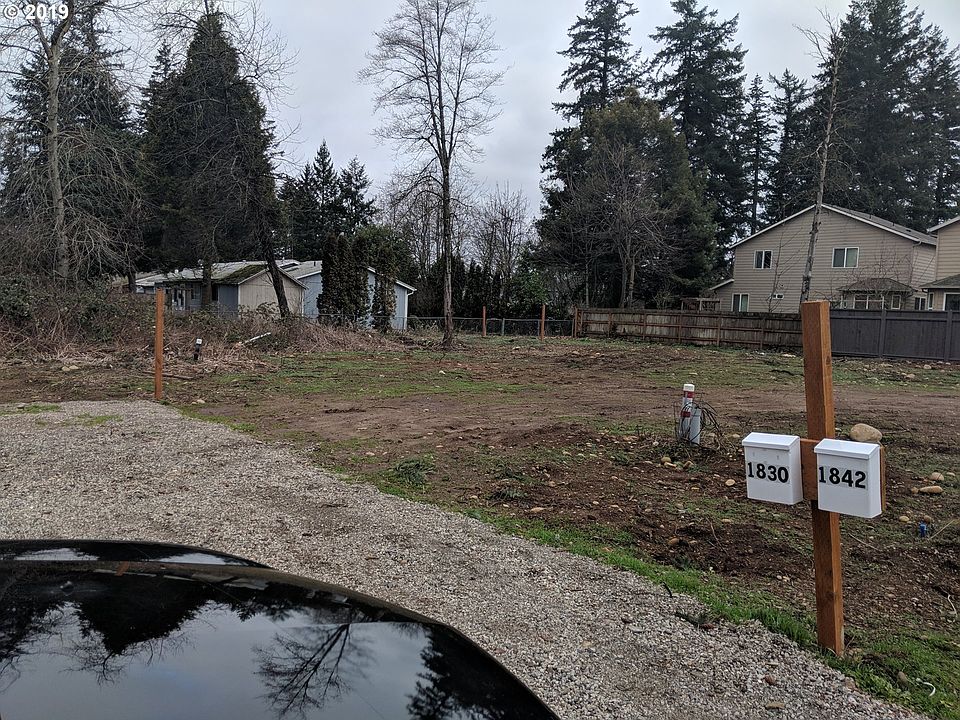 2nd image of 1830 SE 174th Ave #E