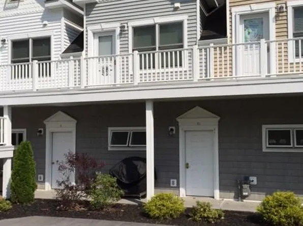10 Harbor Villas, Alexandria Bay, NY 13607