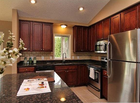 2nd image of 2316 E 121st Street