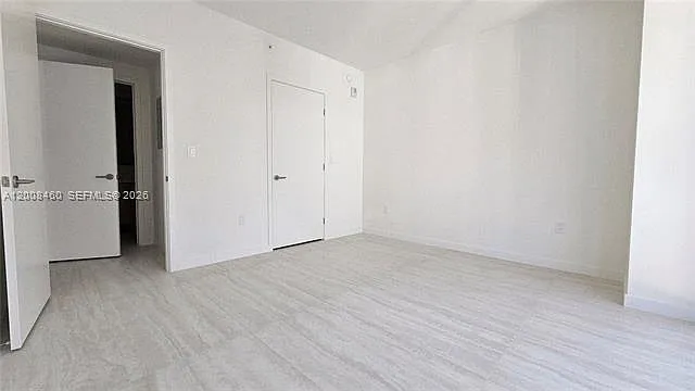 77 SE 5th St — Photo 9