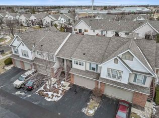 2987 Saganashkee Ln, Naperville, IL 60564