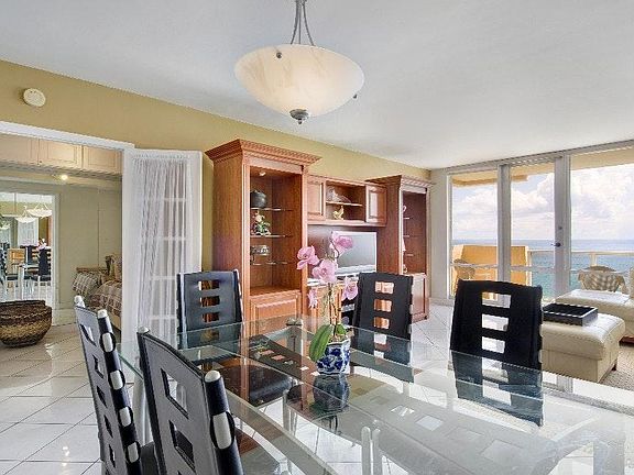 3rd image of 5601 Collins Ave Floor 16