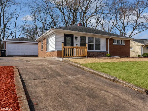 195 Miami St, Park Forest, IL 60466