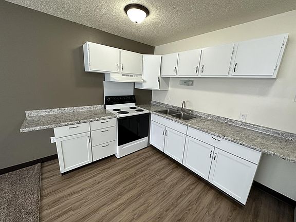 3rd image of 209 S Roosevelt St #16
