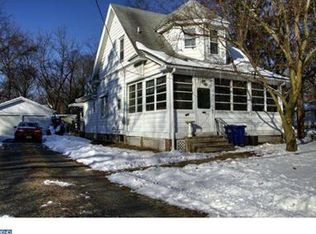 789 Woodlane Rd, Edgewater Park, NJ 08010