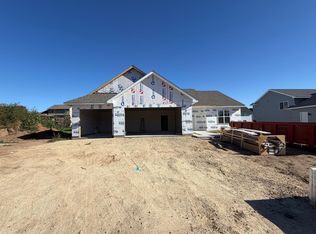 1615 Squirrel Way, New Richmond, WI 54017