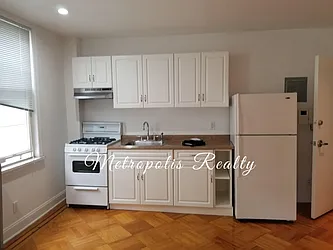 Rented by Metropolis International Realty Inc.