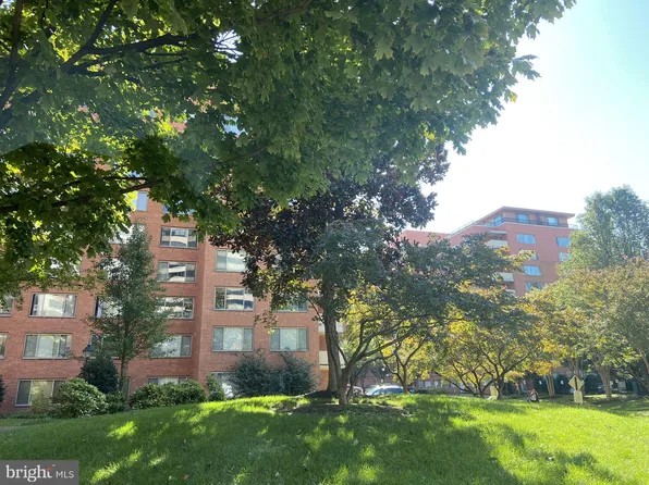 1121 Arlington Blvd APT 729, Arlington, VA 22209