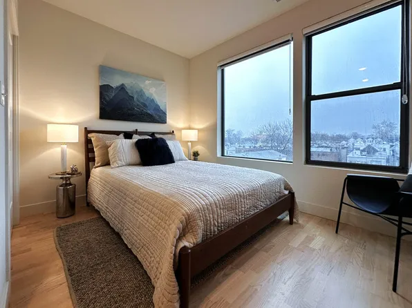 400 Claremont Avenue image 130 of 130