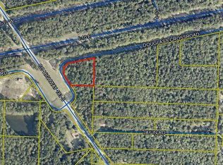 Douglass Xrds, Defuniak Springs, FL 32435