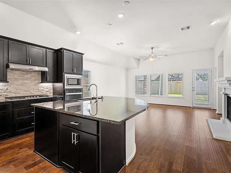 7480 Caprock Canyon Ln — Photo 8
