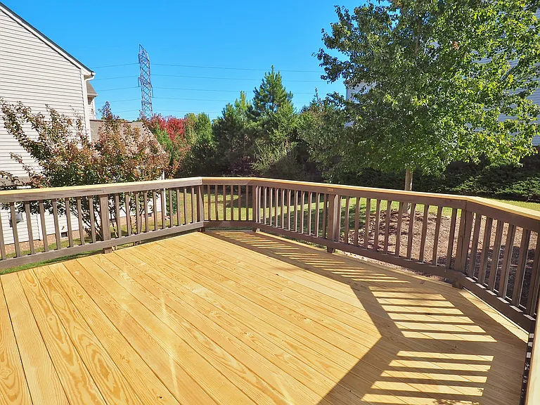 6860 Lakecrest Ct — Photo 24